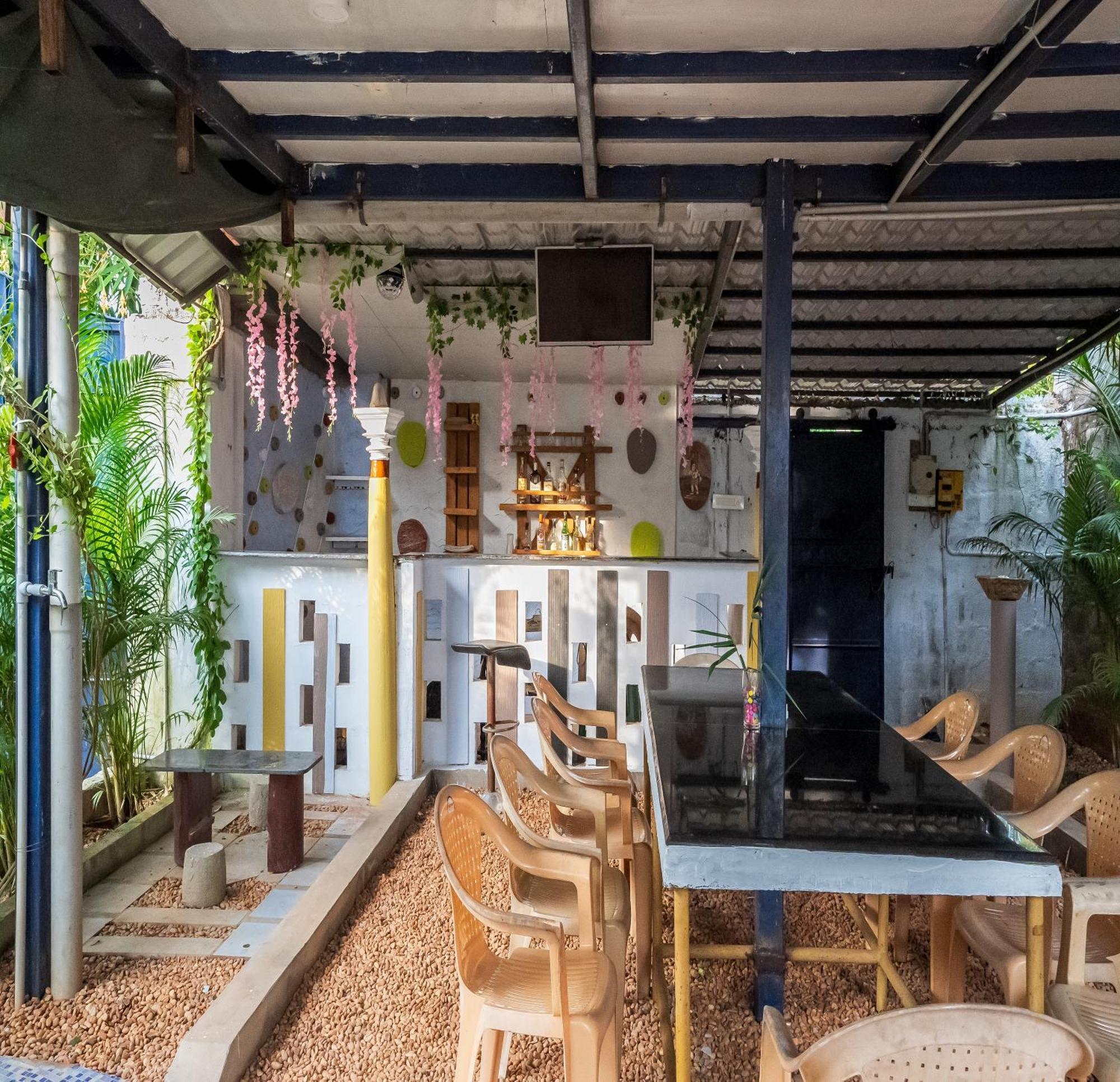 Hotel Ntr Garden Auroville Exterior foto